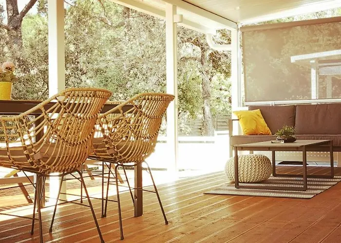 Ms Estrada Mobile Homes Üdülőpark 4*